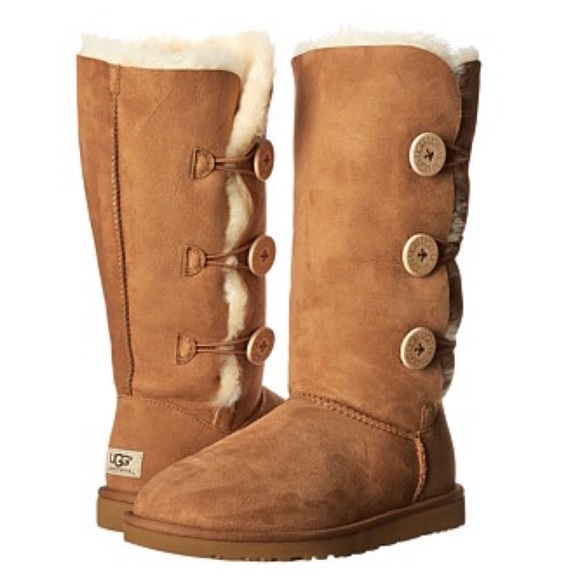 UGG Shoes - UGG Bailey Button Triplet Sherpa Suede Winter Boot in Chestnut Size 8